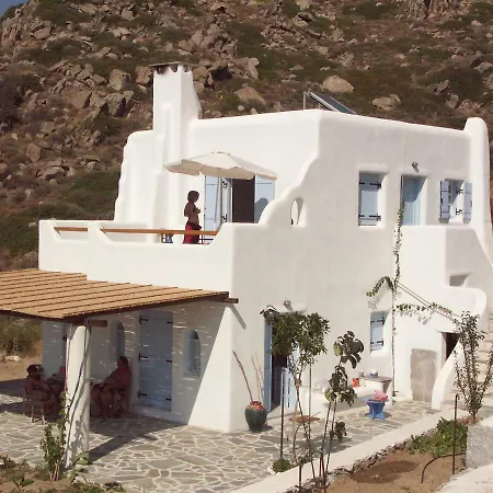 아파트 Karades Poseidon 75m2