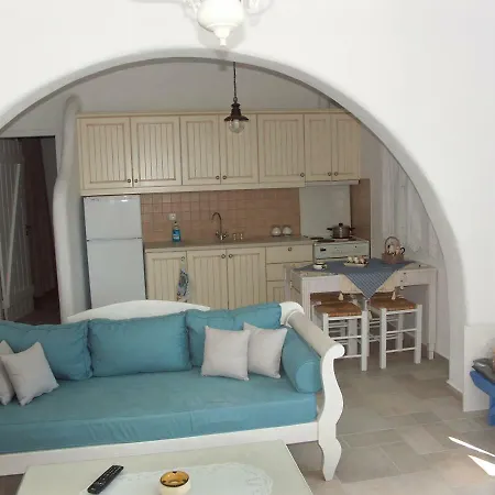 Karades Poseidon 75m2 Plaka (Naxos)