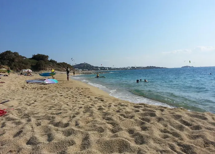 Karades Poseidon 75m2 * Pláka