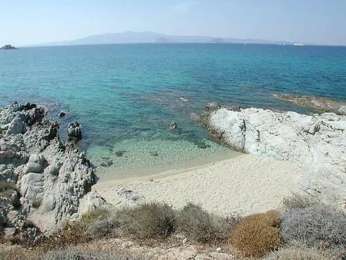 Karades Poseidon 75m2