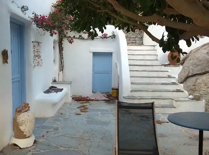 Karades Poseidon 75m2 Apartment Pláka